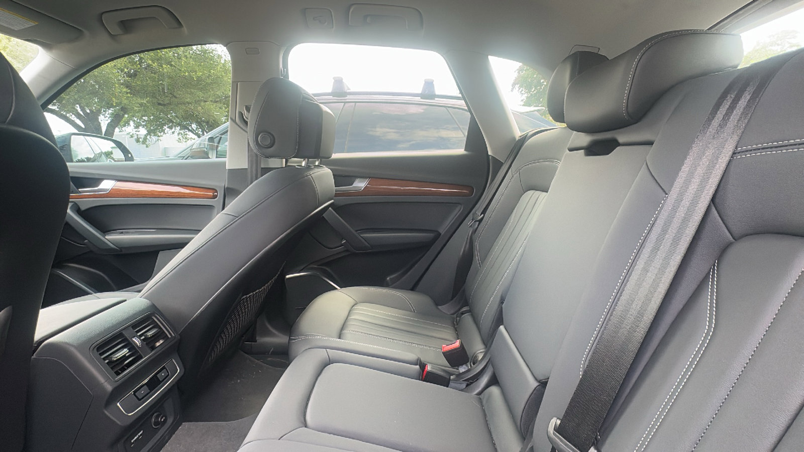 Used 2023 Audi Q5 2.0T Premium AWD/4WD image 16