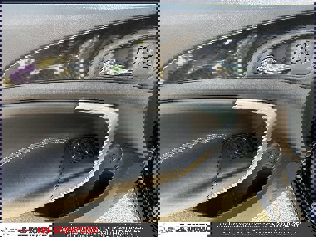 Used 2015 Buick Regal Premium w/ Experience Buick Package image 16