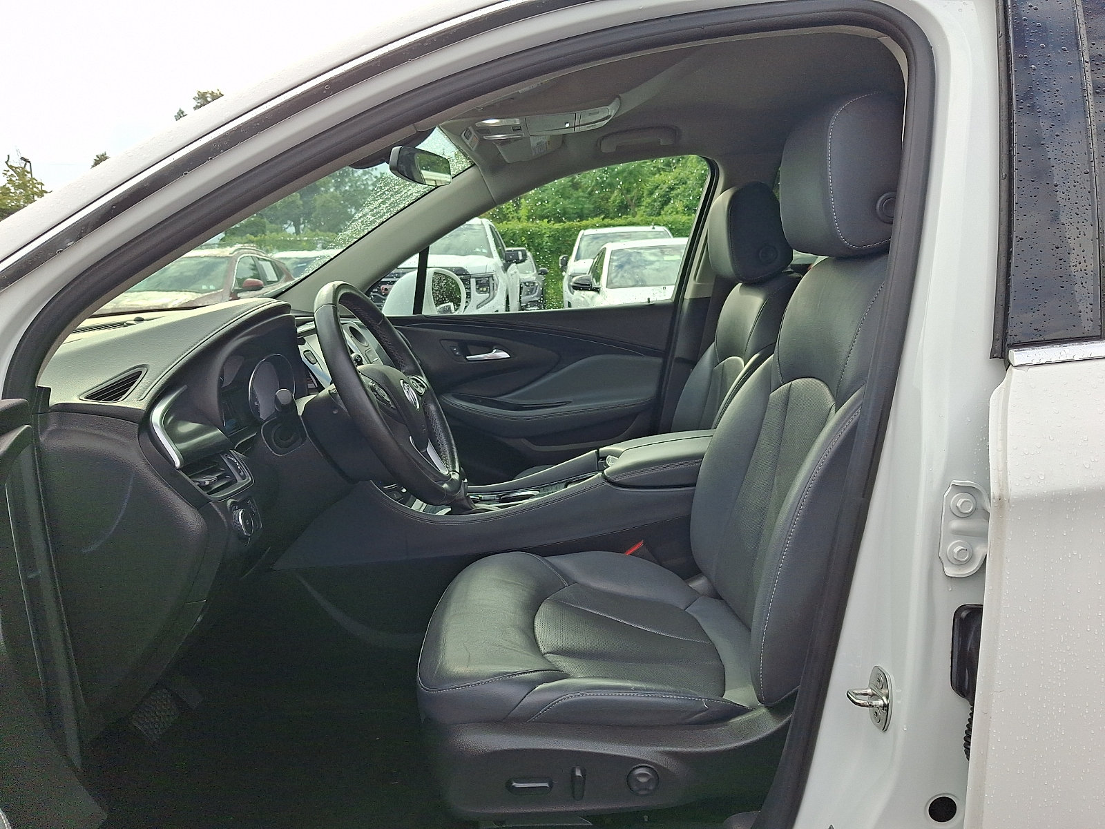 Used 2020 Buick Envision Essence FWD image 13