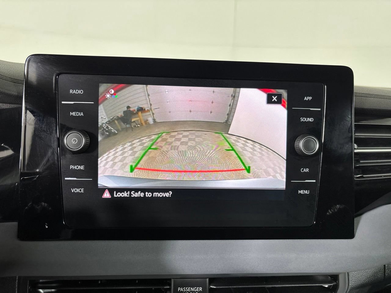 Used 2026 Volkswagen Jetta SE FWD image 19