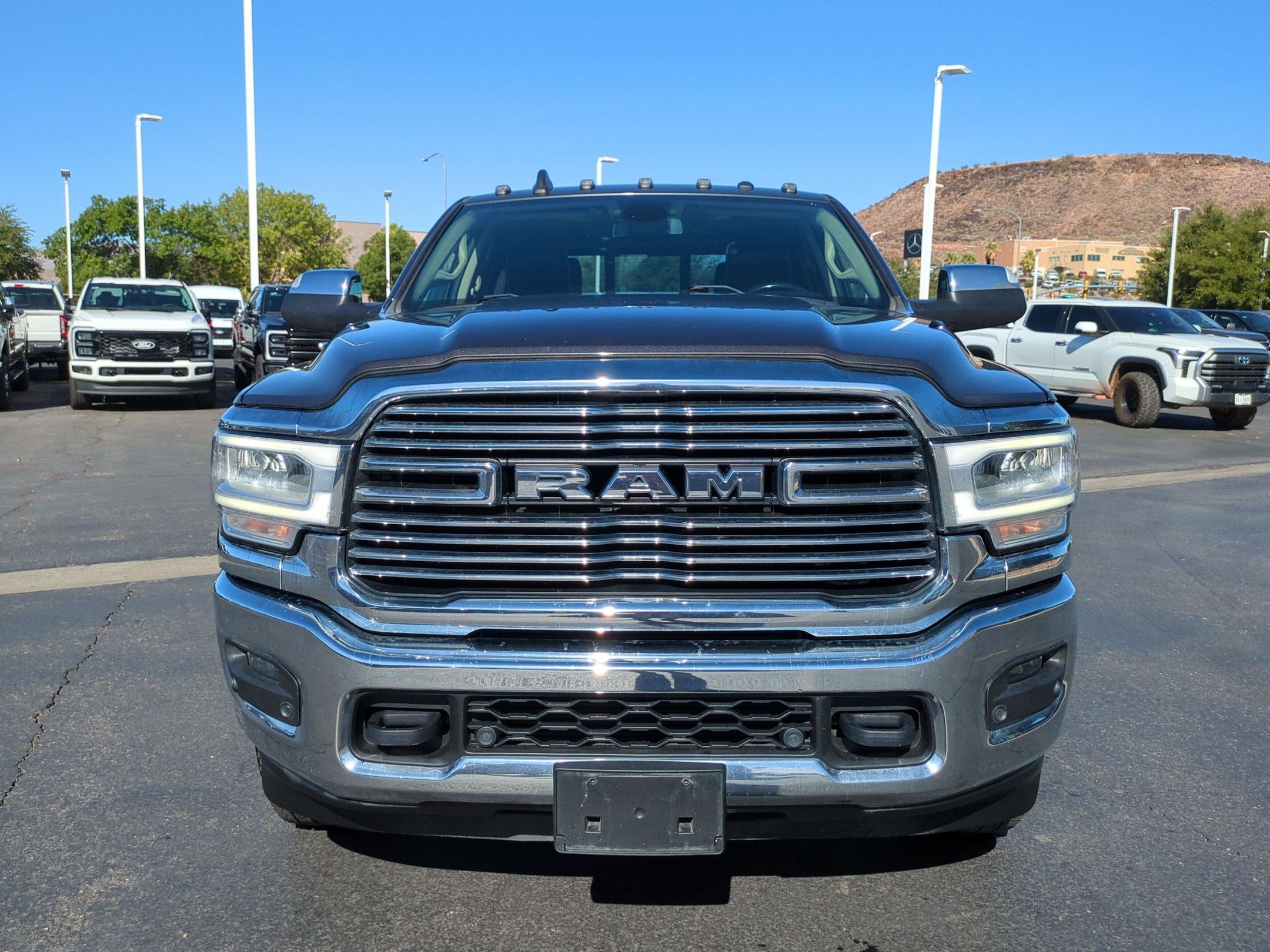 Used 2019 RAM 3500 Laramie AWD/4WD image 9