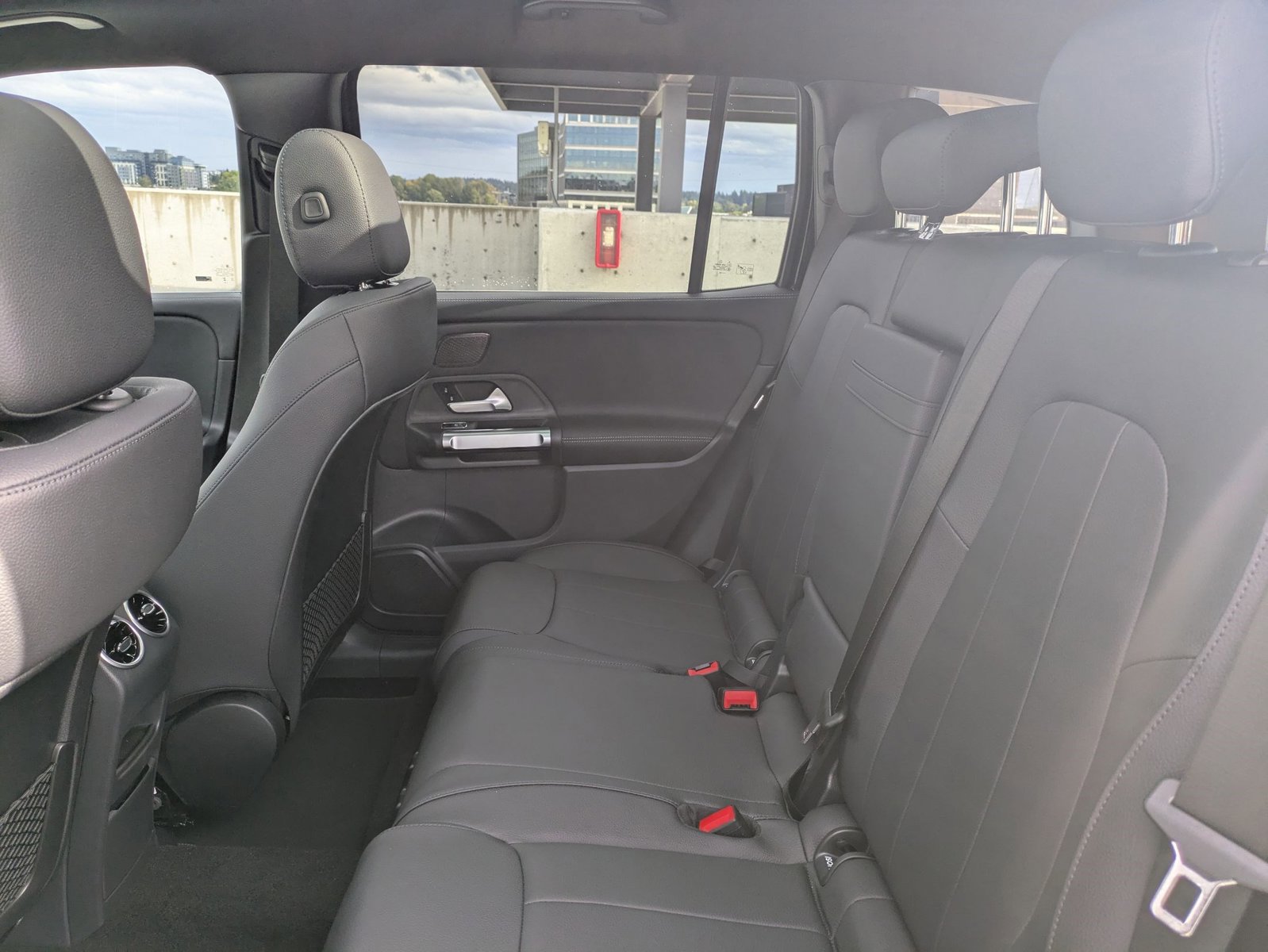 Certified 2026 Mercedes-Benz GLB 250 4MATIC image 19