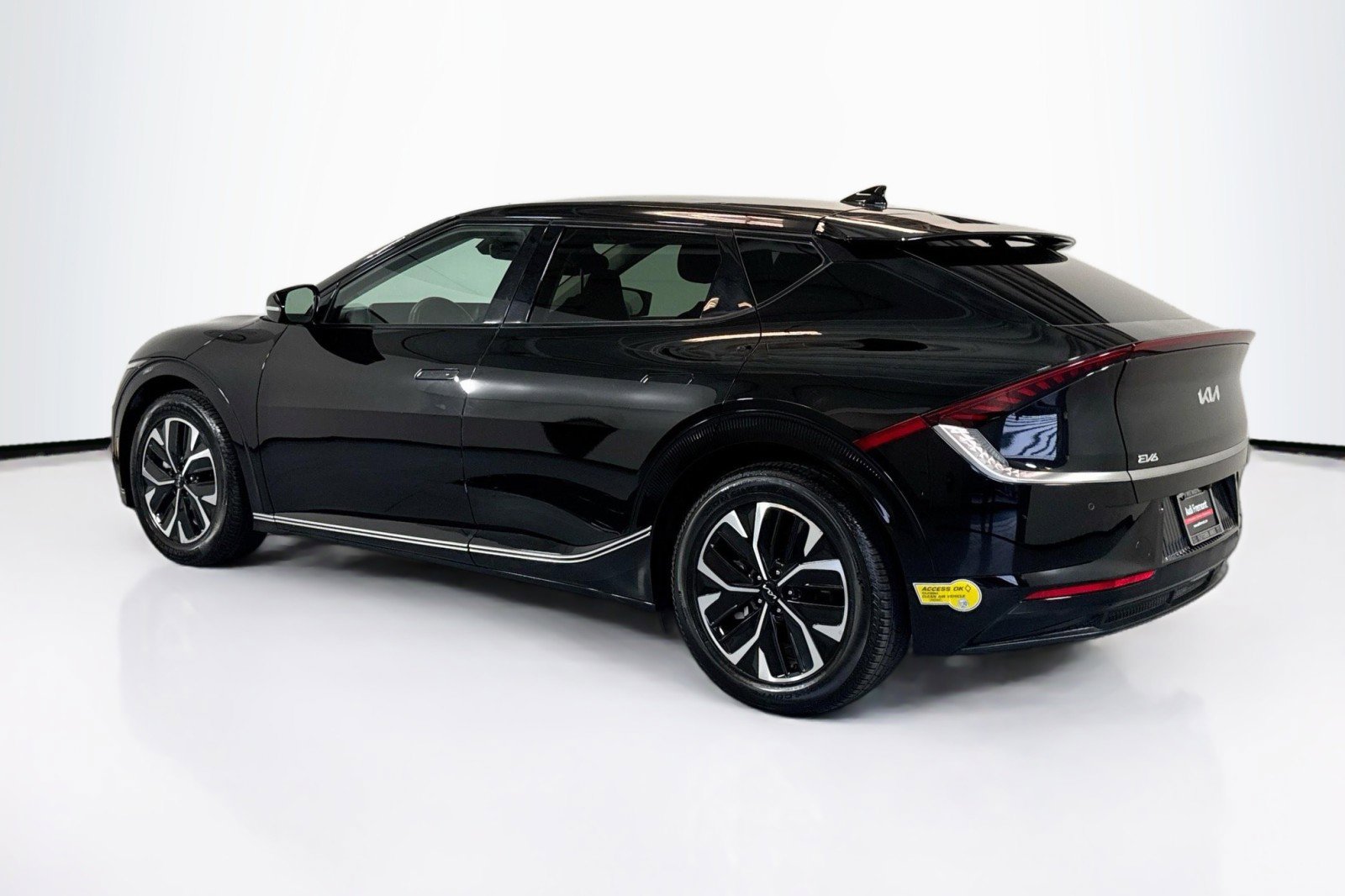 Used 2022 Kia EV6 Wind image 7