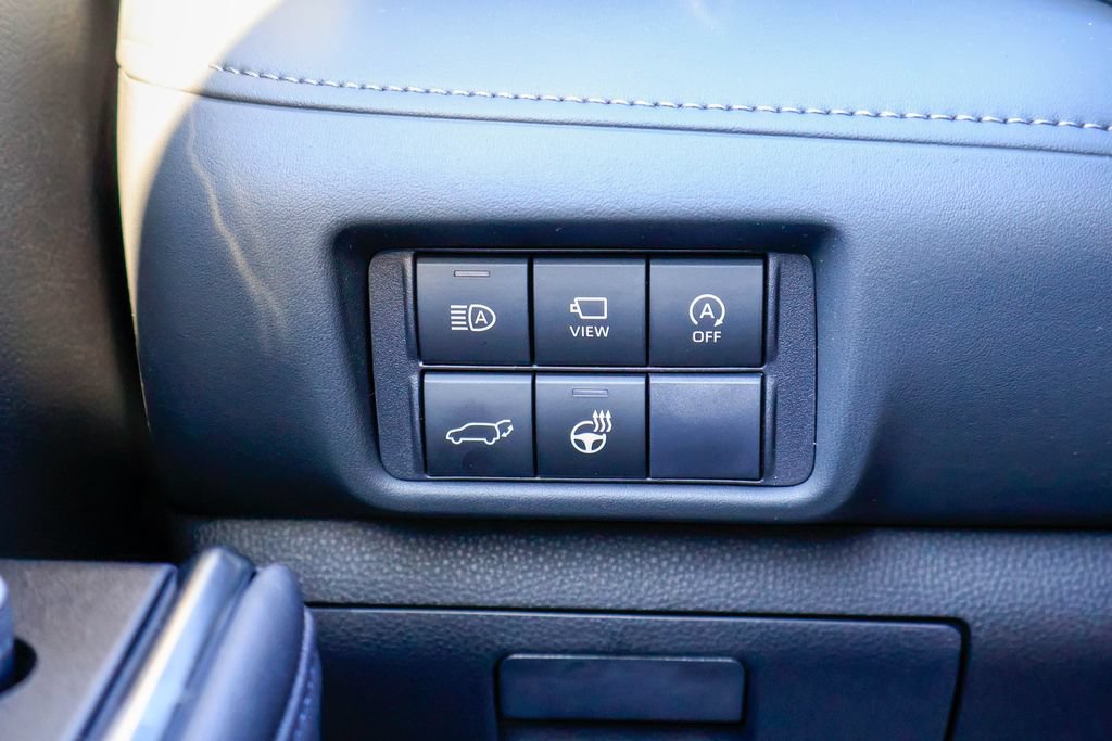 New 2026 Toyota Highlander Platinum AWD/4WD image 17