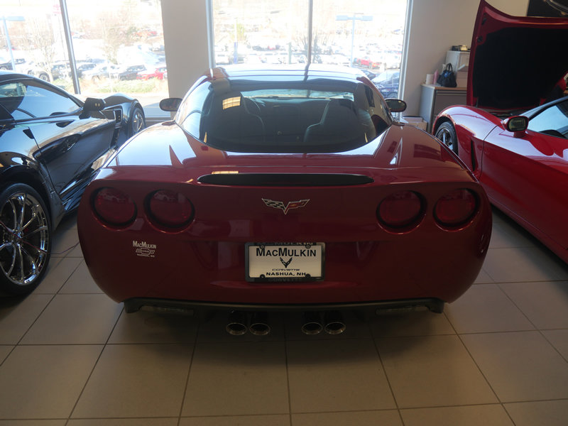 Used 2012 Chevrolet Corvette Grand Sport w/ 3LT Preferred Equipment Group image 4