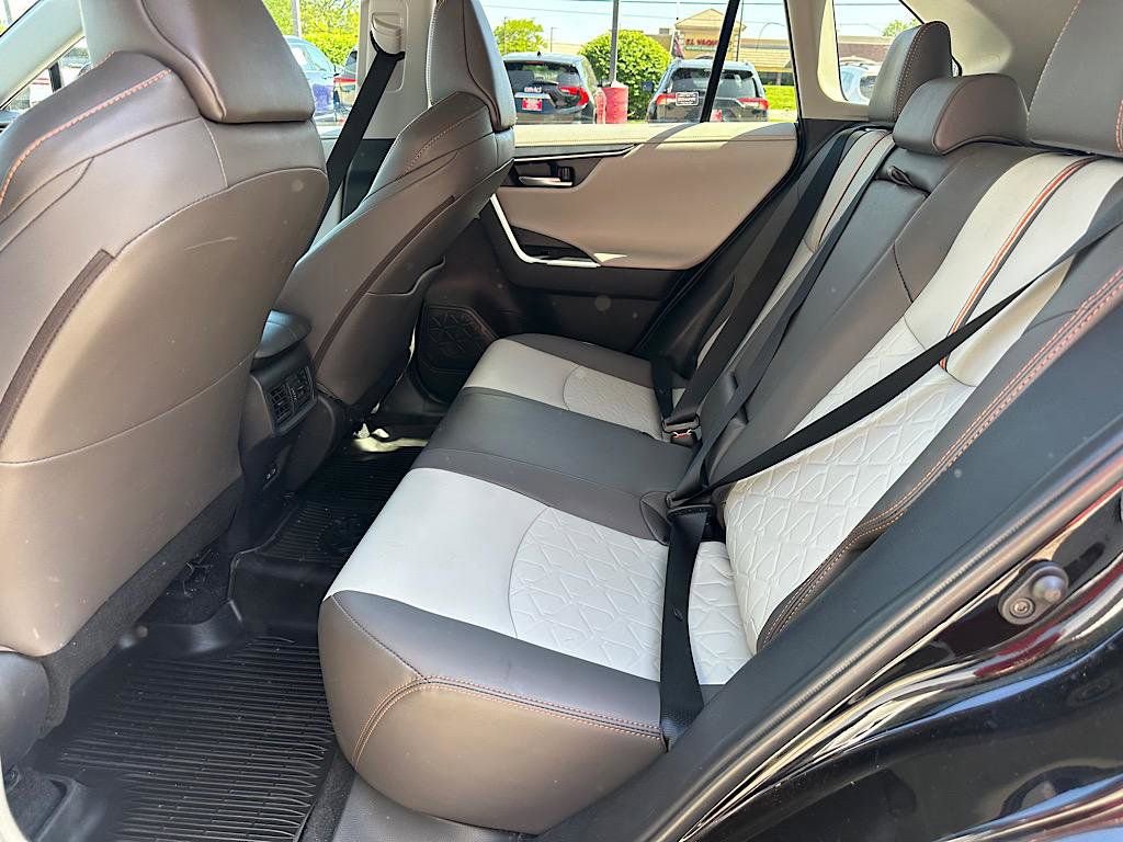 Certified 2024 Toyota RAV4 Adventure AWD/4WD image 16