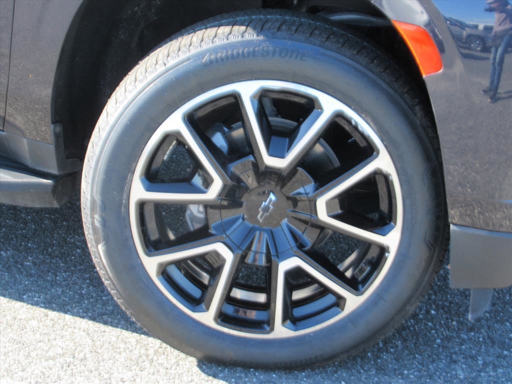 Used 2023 Chevrolet Tahoe RST image 7