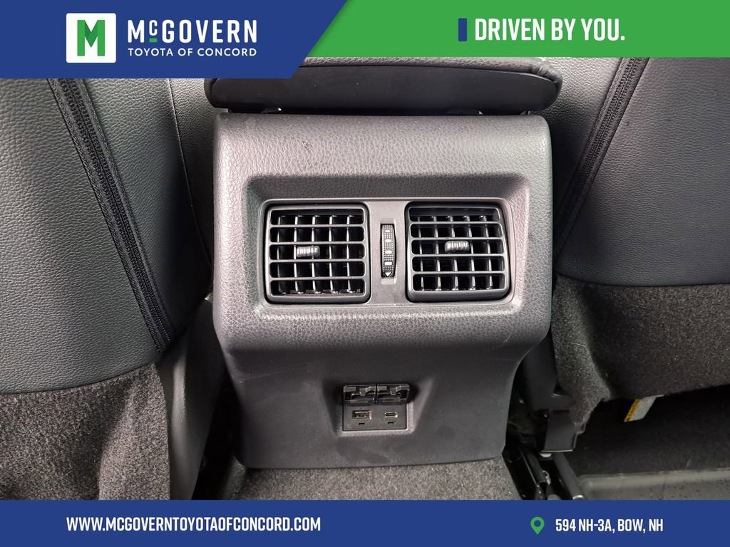 Used 2025 Toyota Camry XSE image 19