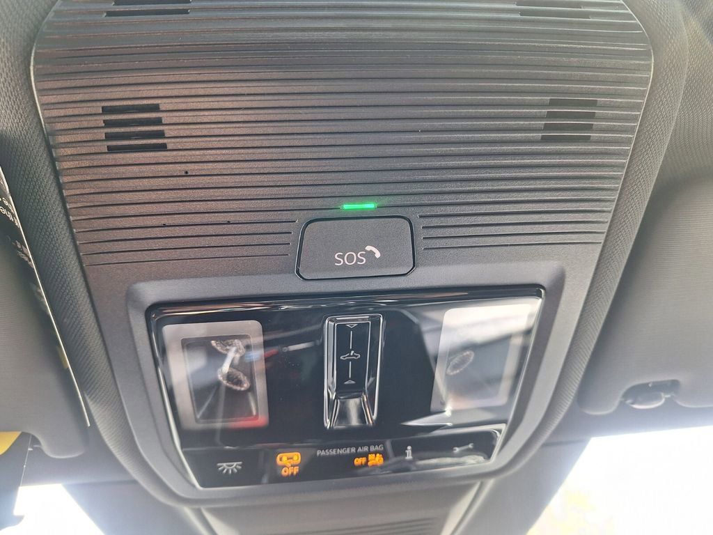 New 2026 Volkswagen GTI SE image 18