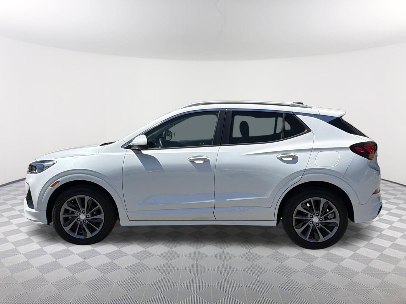 Used 2020 Buick Encore GX Select w/ Advanced Technology Package image 9