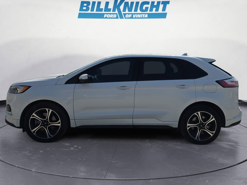 Used 2019 Ford Edge ST w/ Convenience Package AWD/4WD image 2