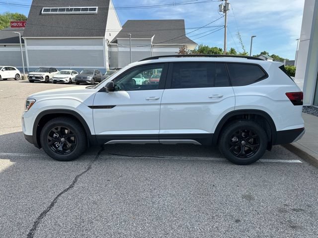 New 2026 Volkswagen Atlas Peak Edition AWD/4WD image 4