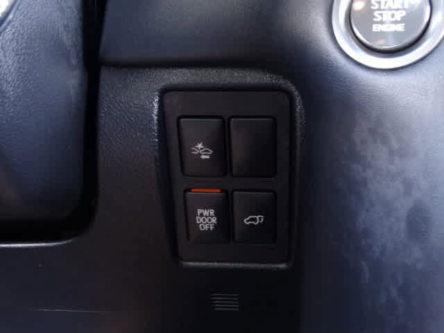 Used 2021 Lexus LX 570 4WD w/ Inspiration Series #2 image 31