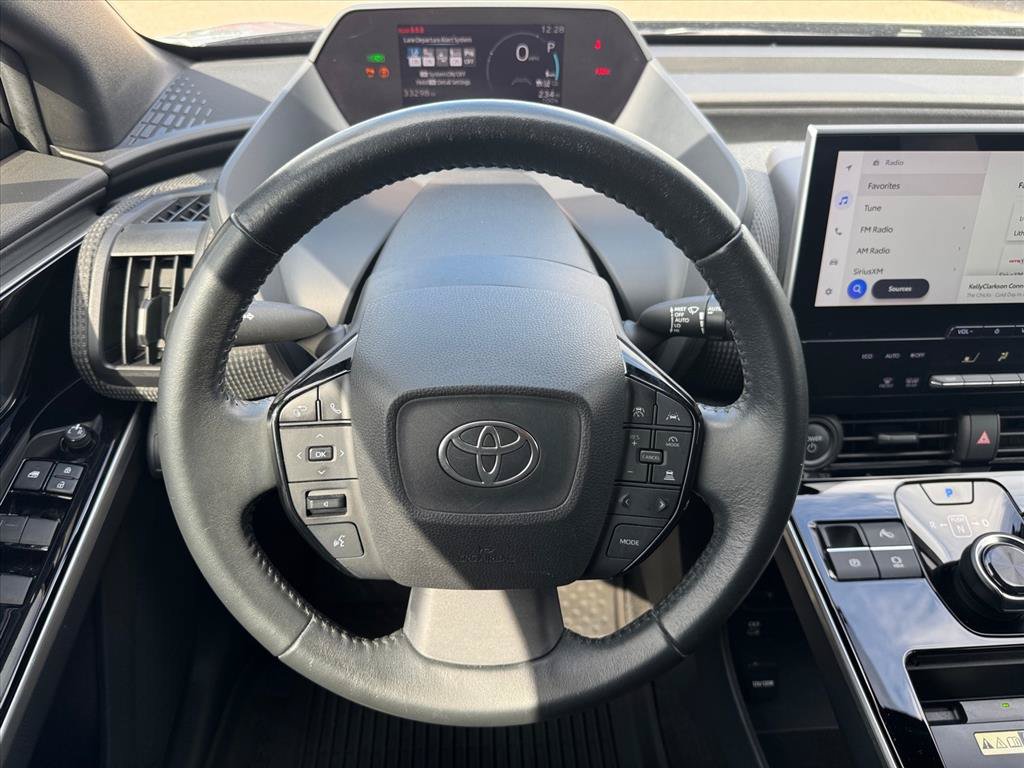 Used 2023 Toyota bZ4X AWD image 10