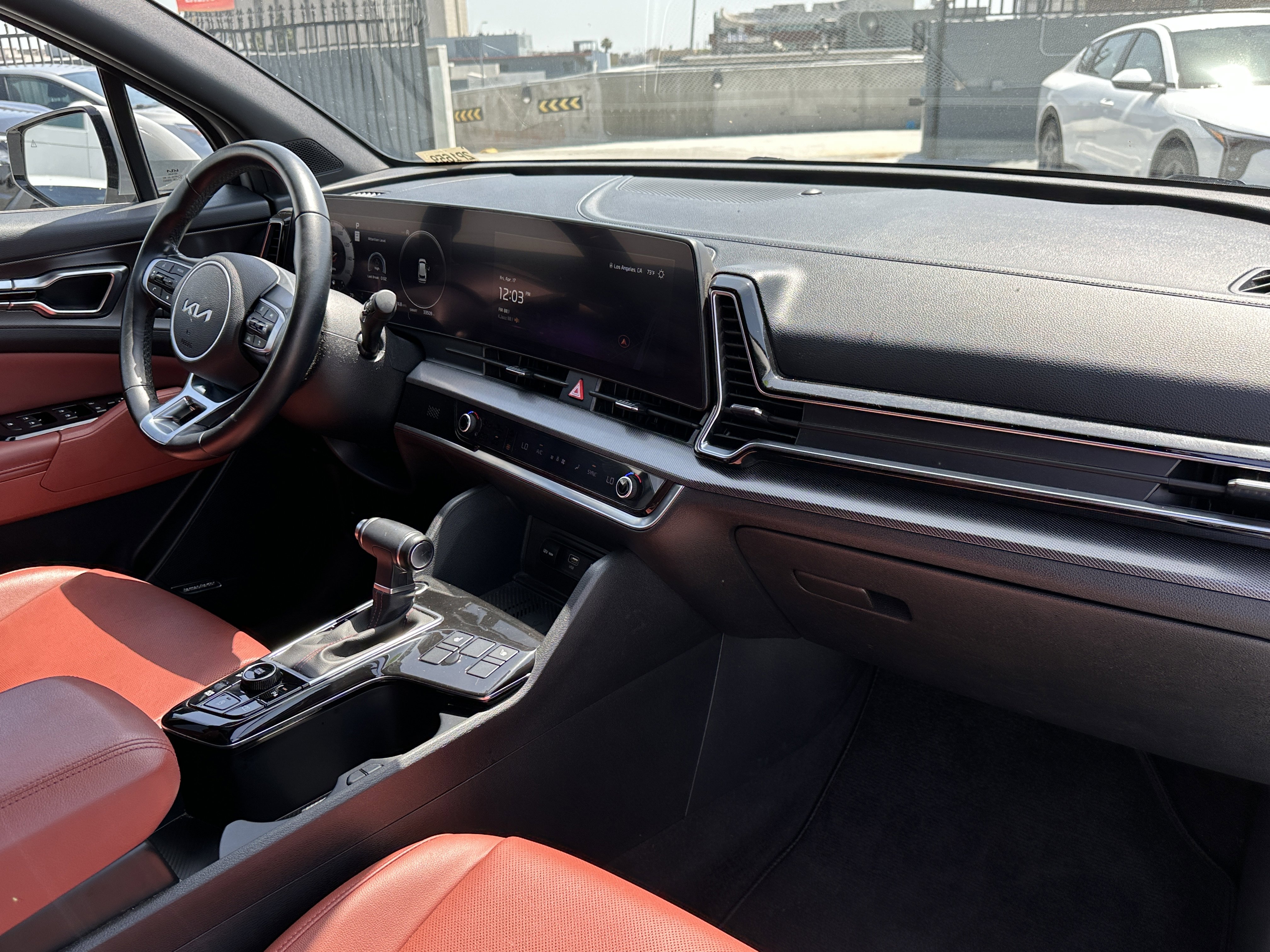 Certified 2023 Kia Sportage SX image 17