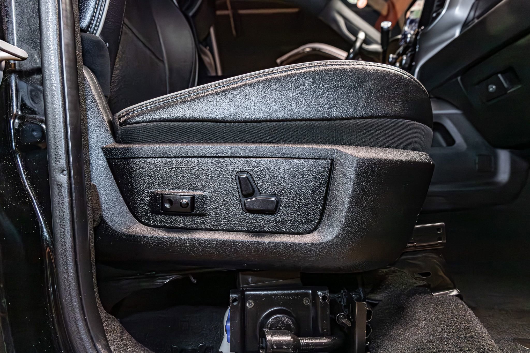 Used 2020 RAM 2500 Laramie image 25