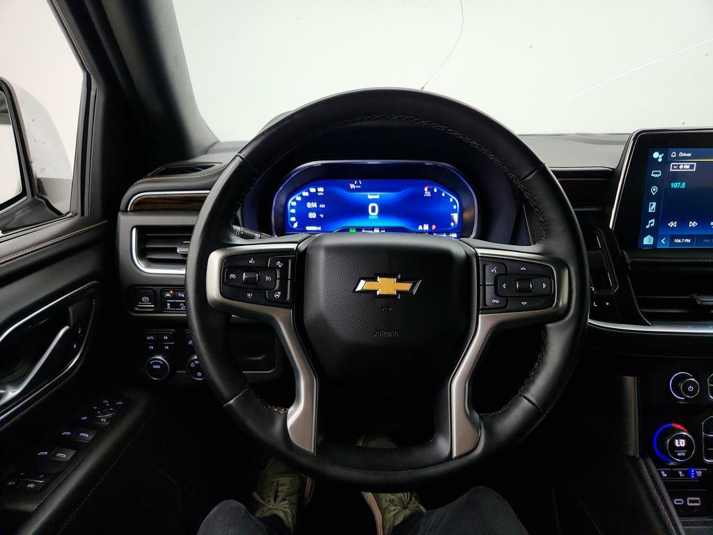 Used 2023 Chevrolet Tahoe Premier AWD/4WD image 17