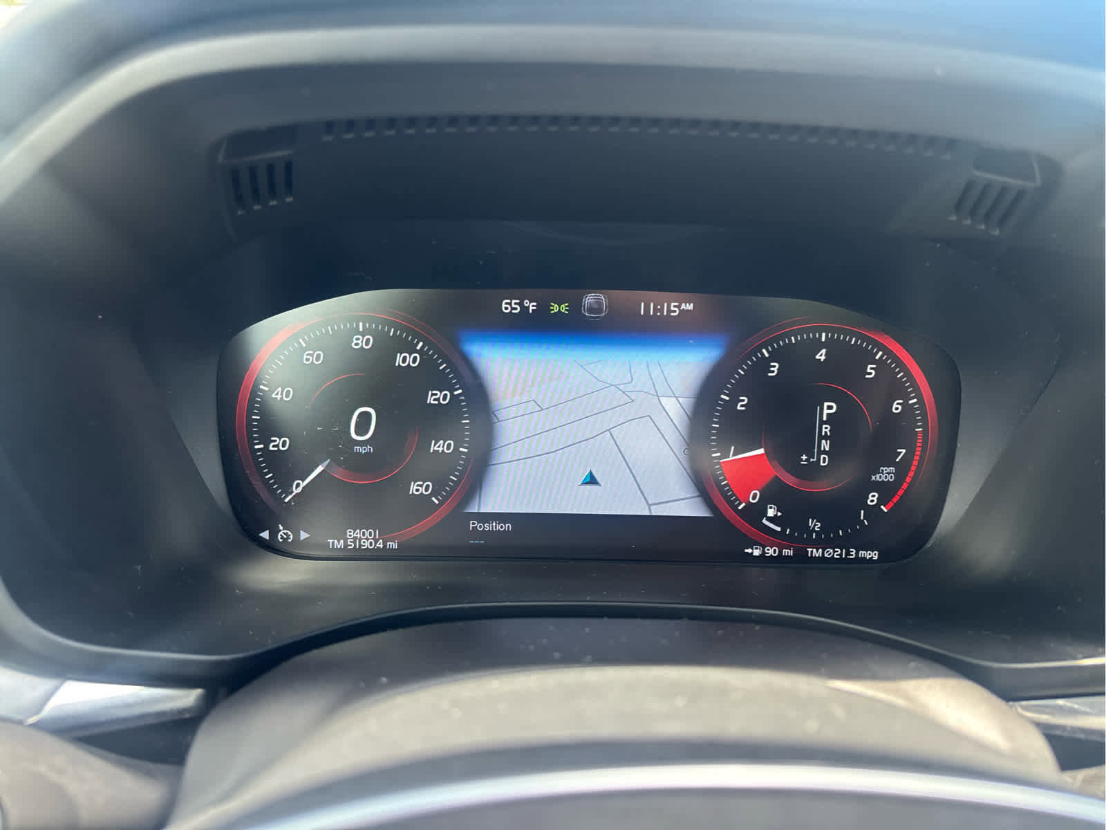 Used 2019 Volvo XC60 T6 Momentum w/ Multimedia Package AWD/4WD image 17