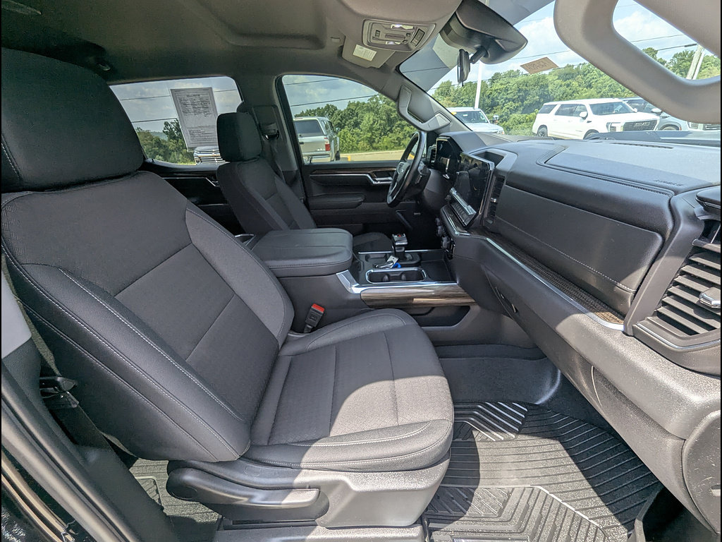 Certified 2025 Chevrolet Silverado 1500 LT Trail Boss w/ Convenience Package II AWD/4WD image 23