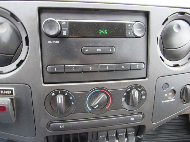 Used 2008 Ford F250 2WD Regular Cab Super Duty image 38