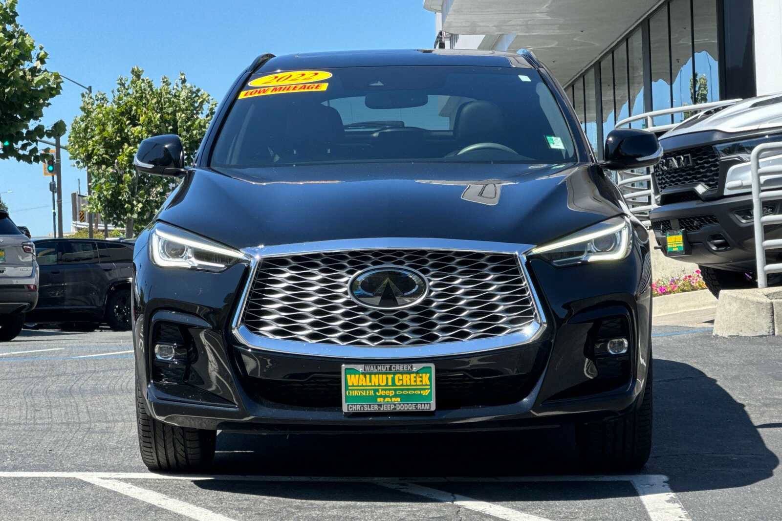 Used 2022 INFINITI QX55 Luxe w/ Cargo Package AWD/4WD image 6