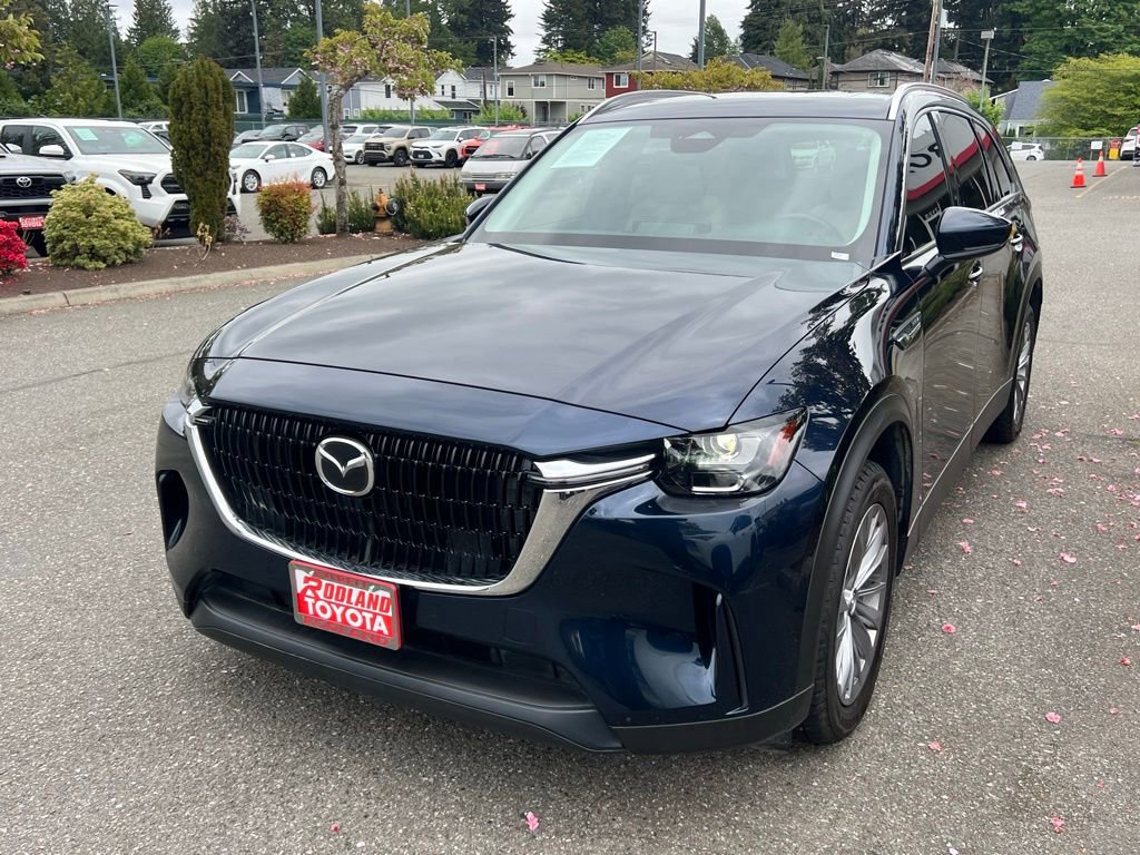 Used 2024 MAZDA CX-90 Plug-In Hybrid w/ Preferred AWD/4WD image 4