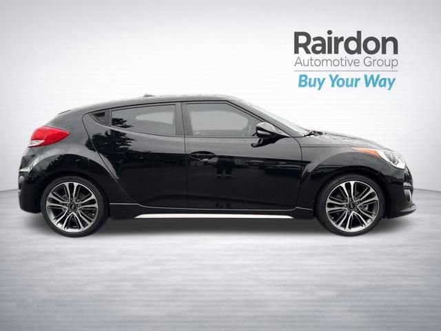 Used 2016 Hyundai Veloster Turbo image 9