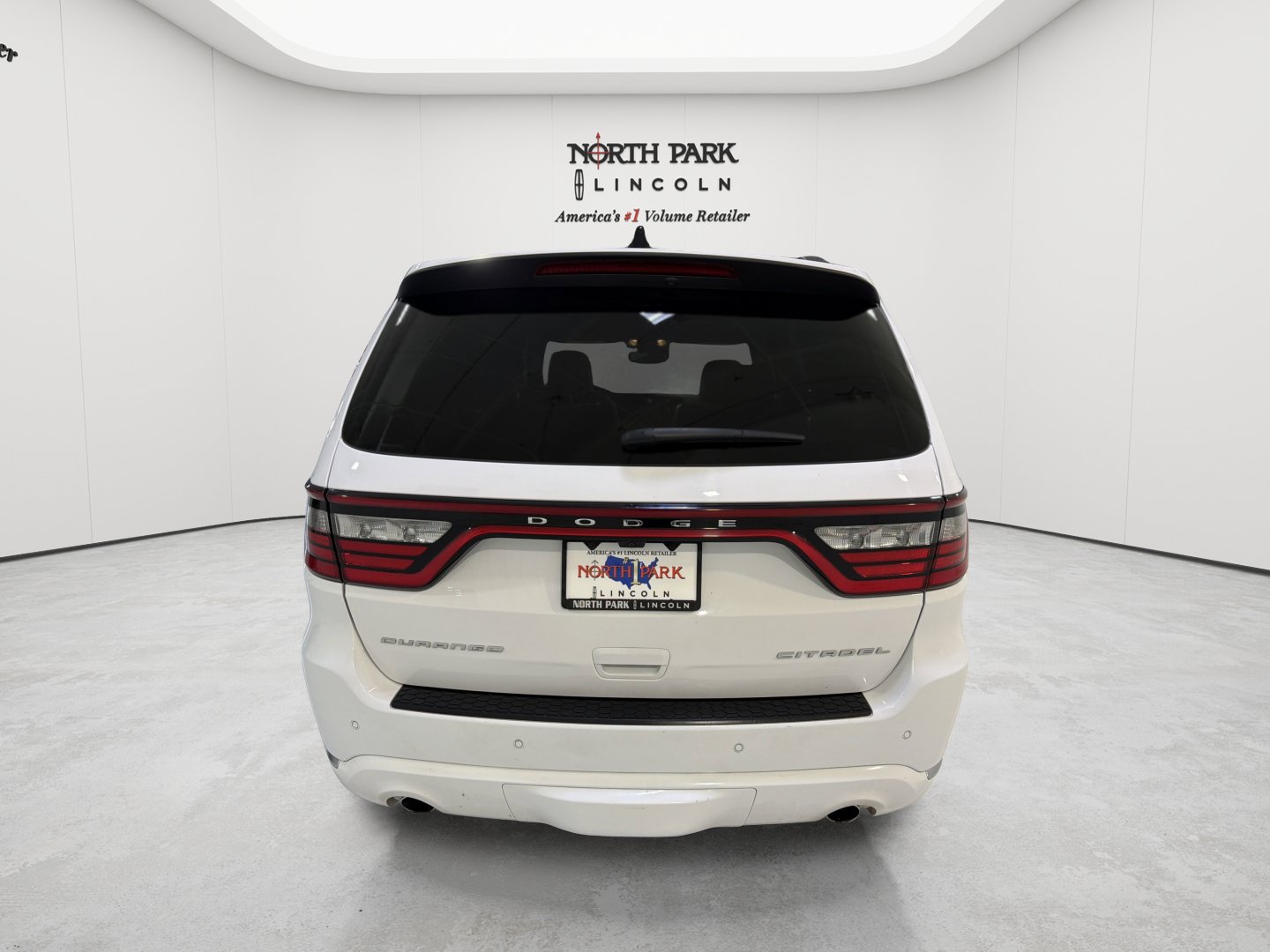 Used 2023 Dodge Durango Citadel RWD image 27