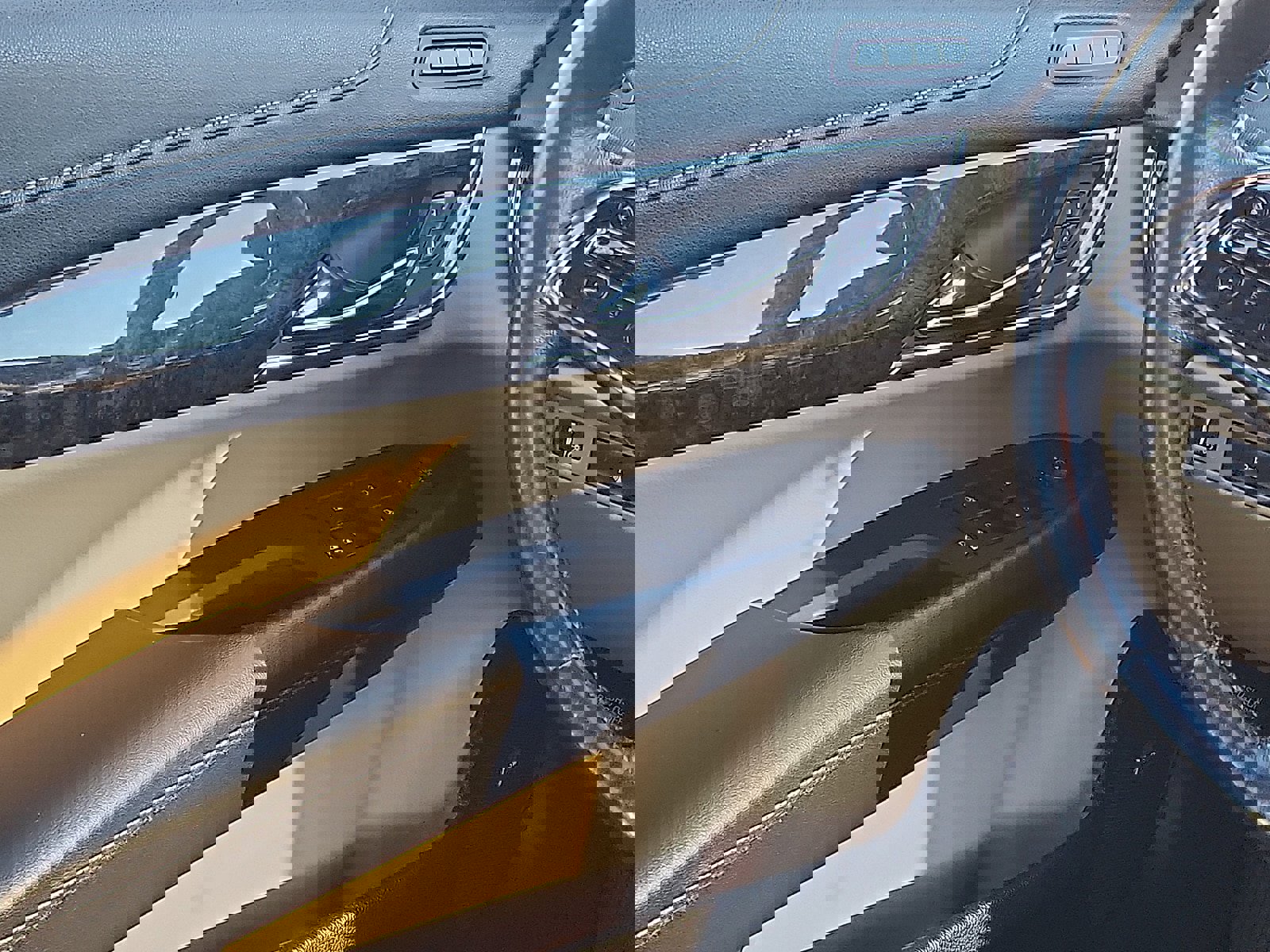 Used 2013 Cadillac ATS Luxury w/ Cold Weather Package image 12