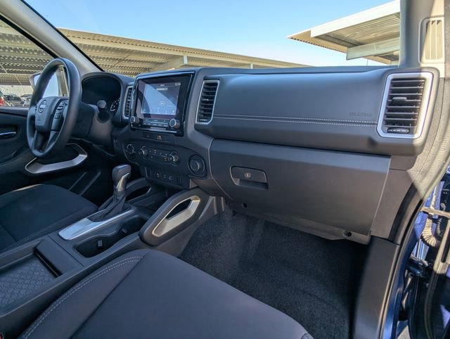 Used 2022 Nissan Frontier SV w/ Technology Package image 21