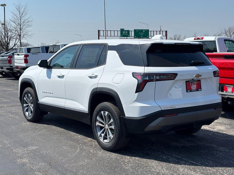 New 2026 Chevrolet Equinox LT w/ Convenience Package II FWD image 3