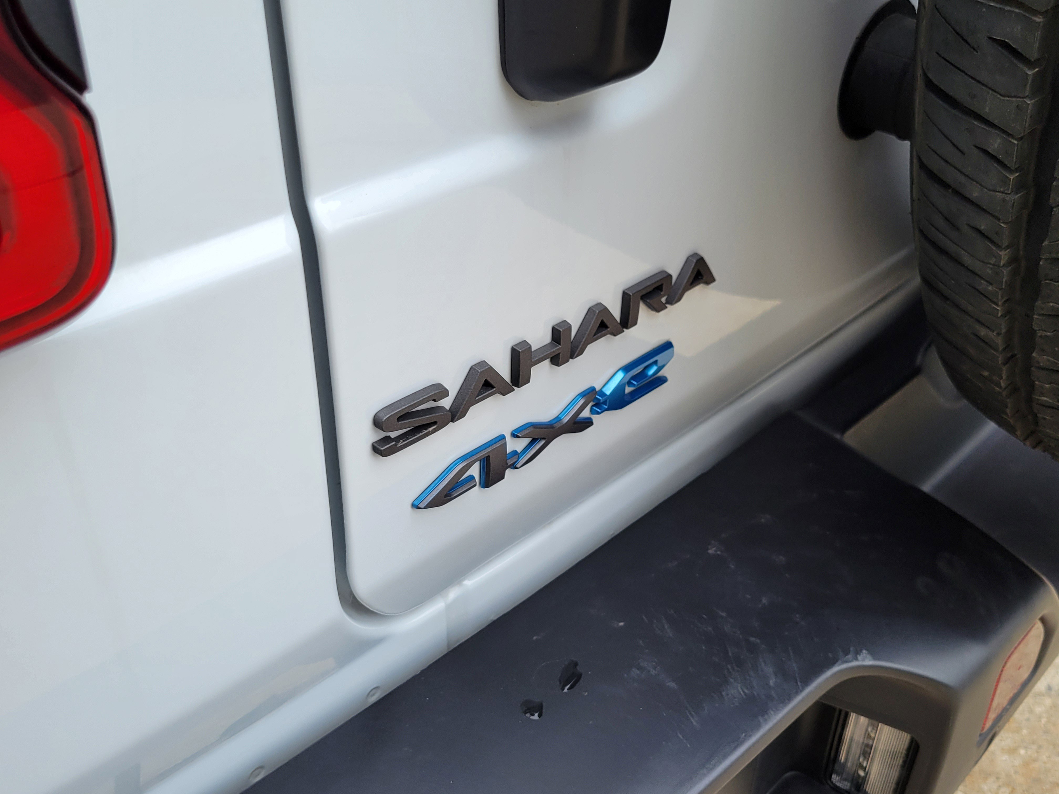 Used 2025 Jeep Wrangler Unlimited Sahara w/ Safety Group image 20