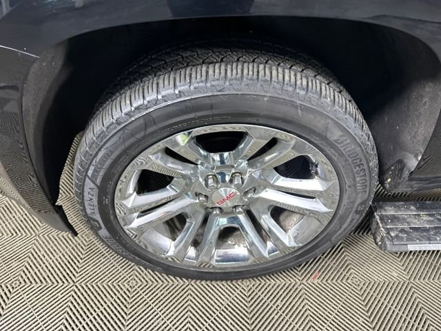 Used 2019 GMC Yukon XL Denali w/ Denali Ultimate Package AWD/4WD image 10