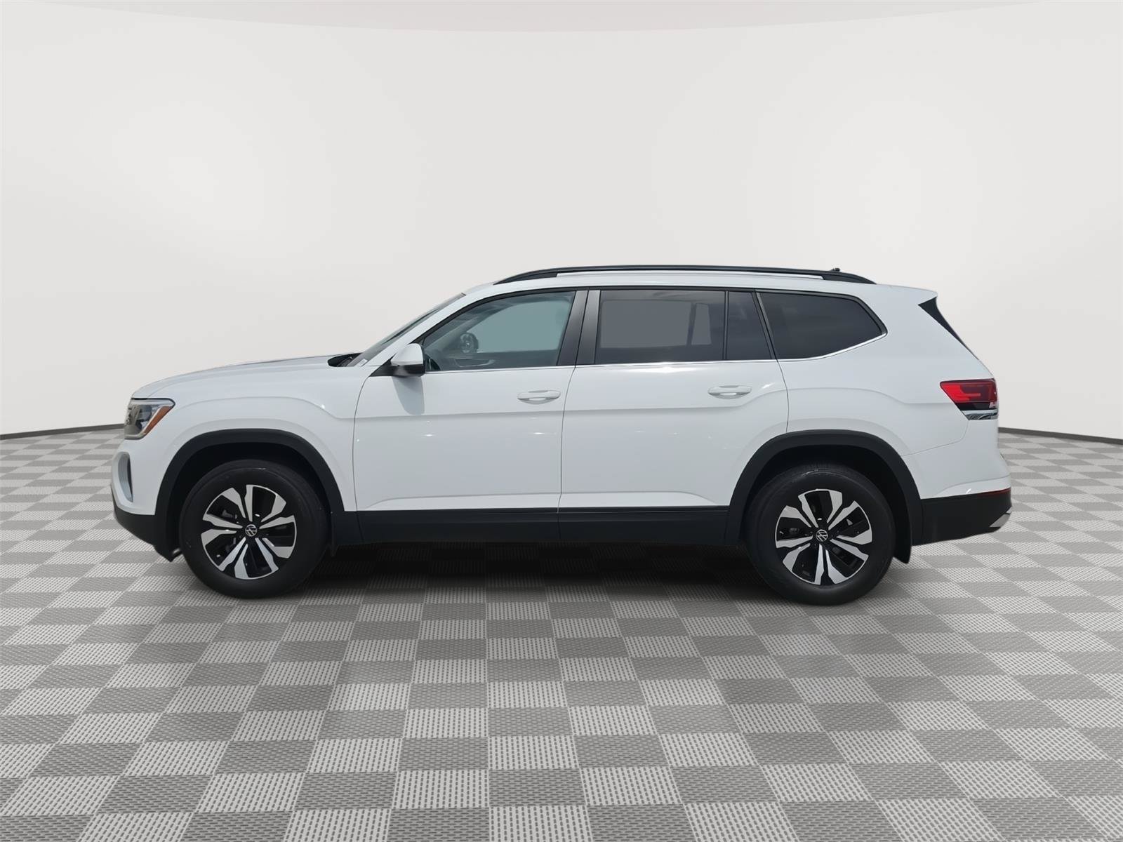Certified 2024 Volkswagen Atlas SE AWD/4WD image 7