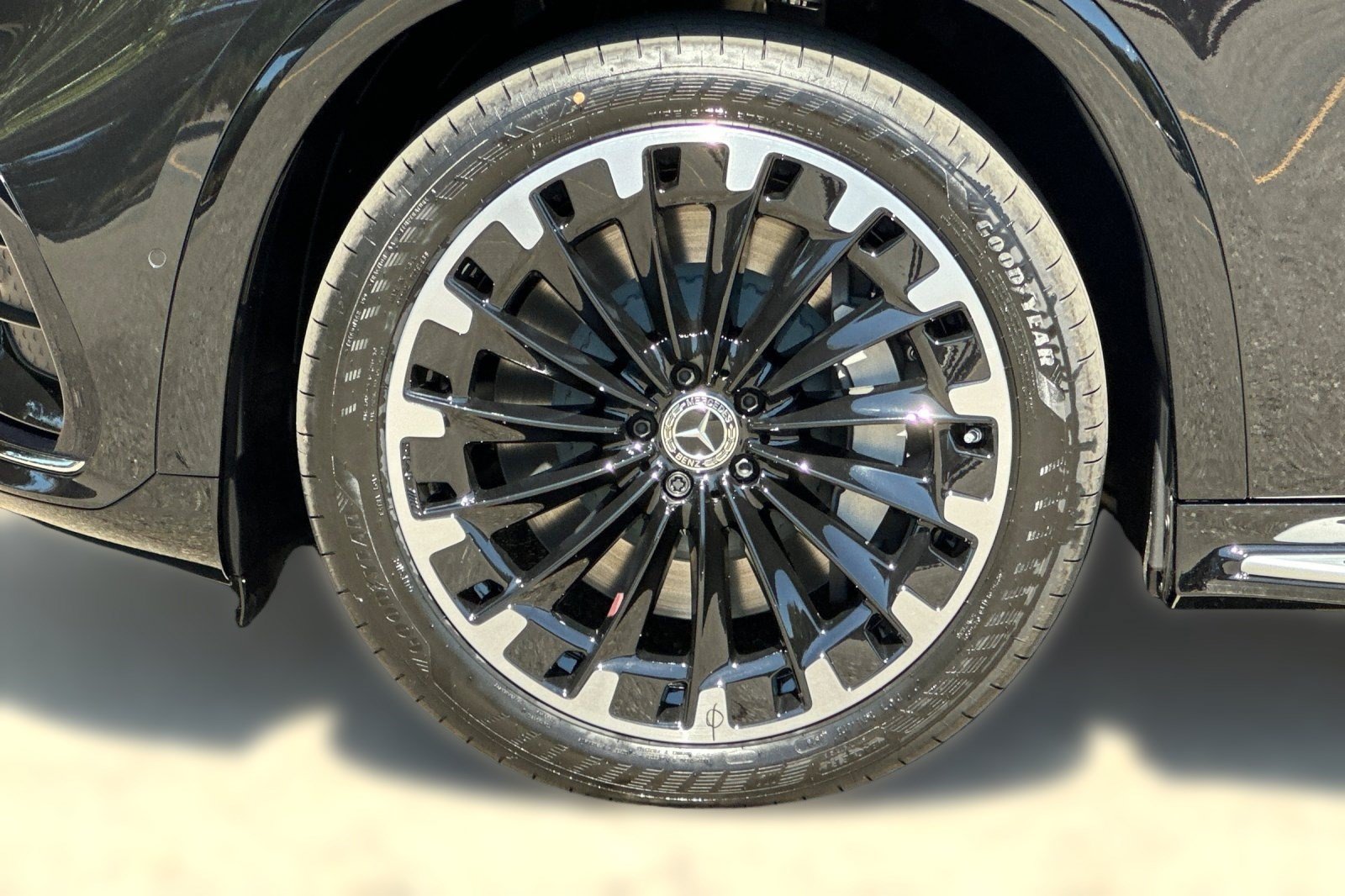 New 2026 Mercedes-Benz EQS 400 4MATIC SUV image 12