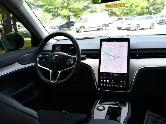 New 2025 Volvo EX90 Ultra AWD/4WD image 18