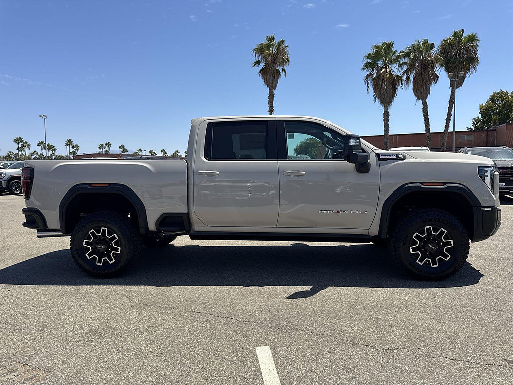 New 2026 GMC Sierra 2500 AT4X AWD/4WD image 3