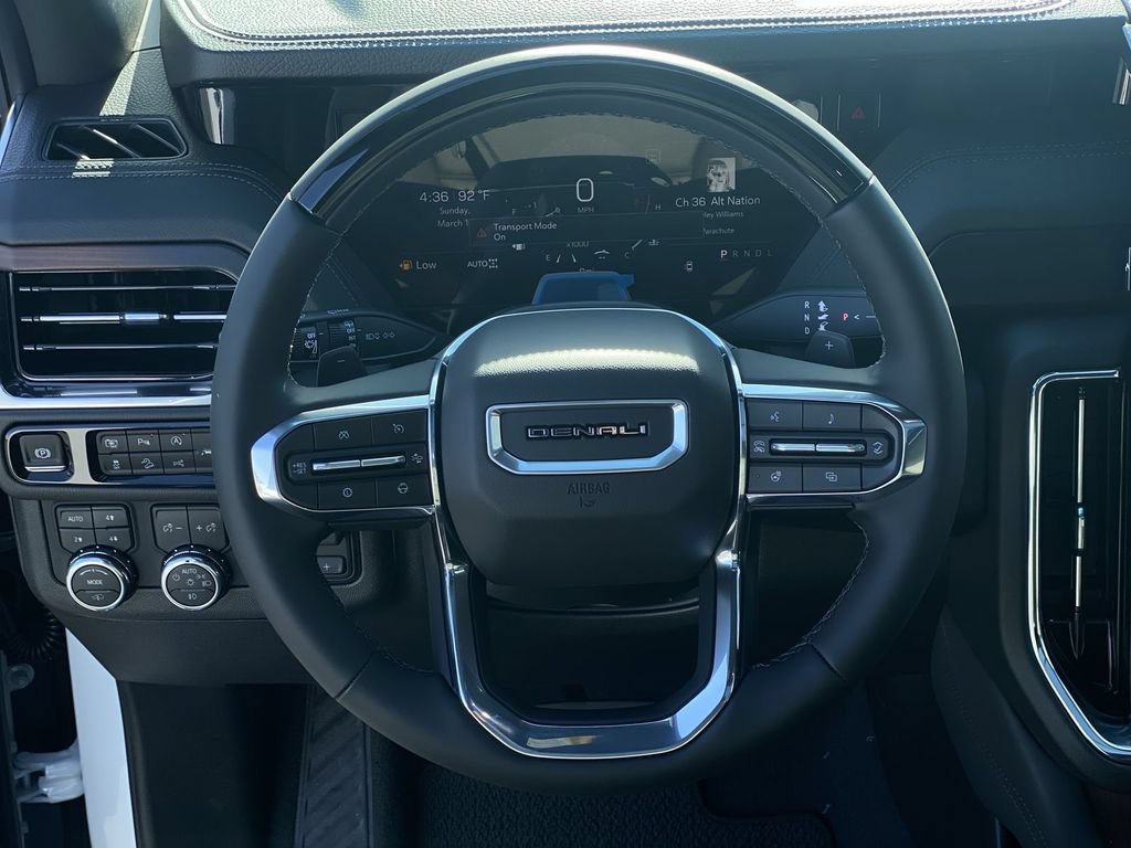 Used 2026 GMC Yukon XL Denali w/ Denali Reserve Package AWD/4WD image 19