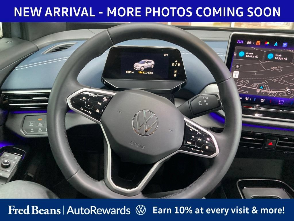Used 2025 Volkswagen ID.4 Pro S Plus AWD/4WD image 12