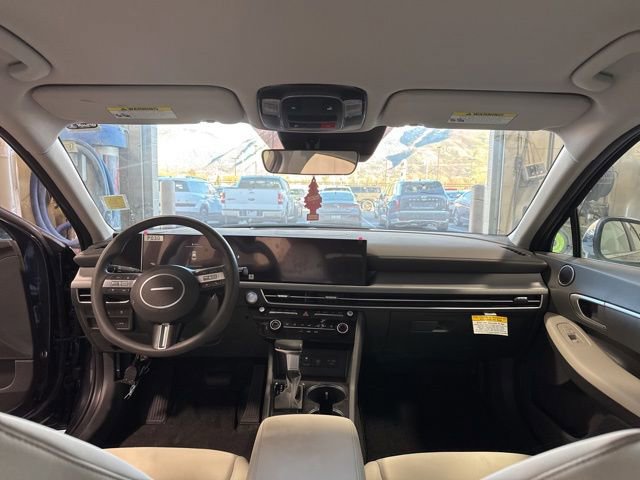 Used 2025 Hyundai Sonata SE image 15