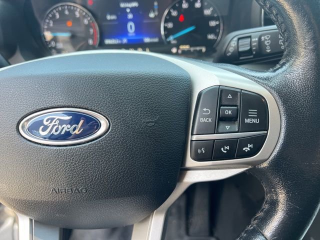 Used 2021 Ford Explorer XLT w/ Equipment Group 202A AWD/4WD image 29