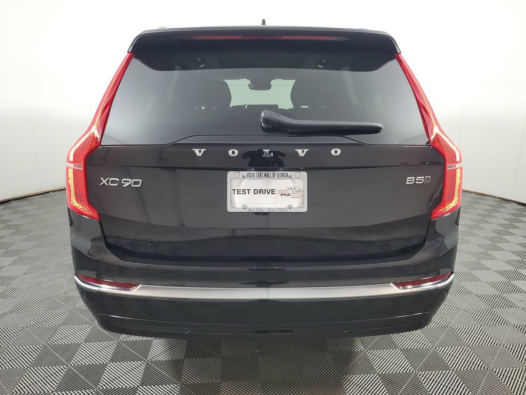 Used 2024 Volvo XC90 B5 Plus AWD/4WD image 7
