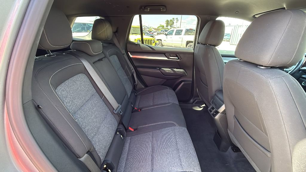 Used 2025 GMC Terrain Elevation FWD image 28