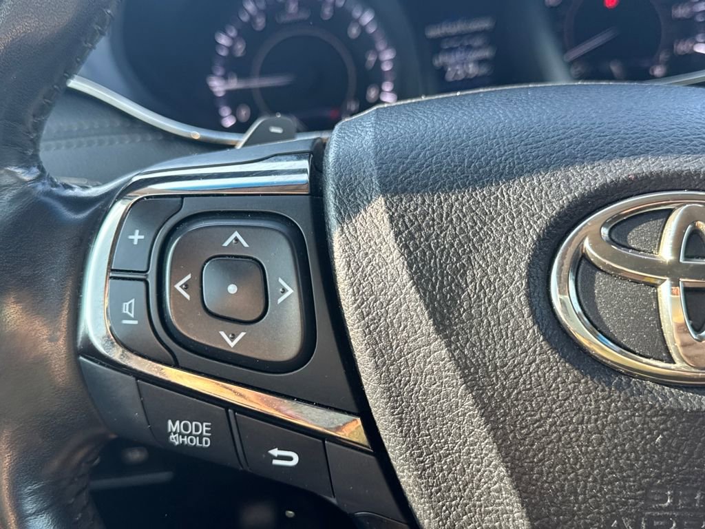 Used 2018 Toyota Avalon Limited w/ All Weather Liner Package image 42