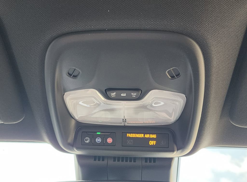 New 2026 GMC Canyon Elevation w/ Convenience Package image 36