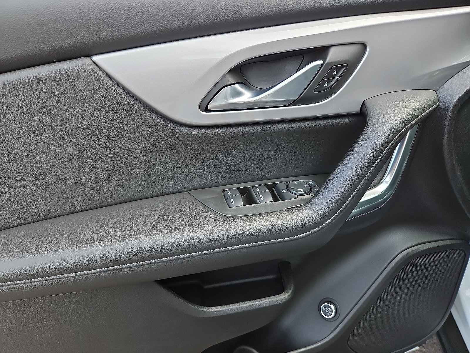 Certified 2022 Chevrolet Blazer LT image 11