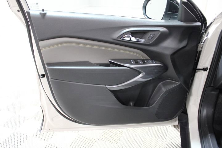 New 2026 Chevrolet Trax ACTIV w/ Driver Confidence Package image 16