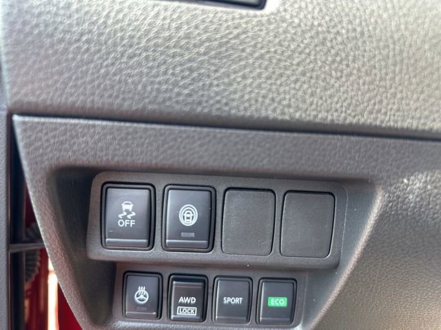 Used 2020 Nissan Rogue Sport SV w/ All-Weather Package image 22