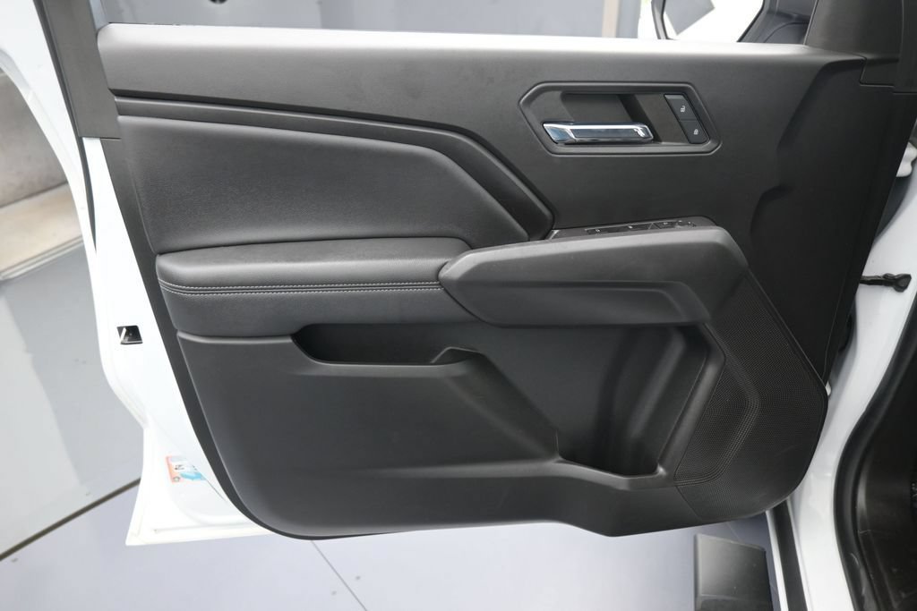 Used 2023 Chevrolet Colorado LT w/ LT Convenience Package RWD image 12