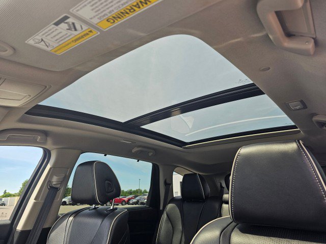 Used 2023 Acura MDX SH-AWD w/ Advance Package image 30